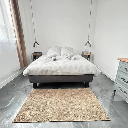 Apartment Elegant*epoxy*design&decor